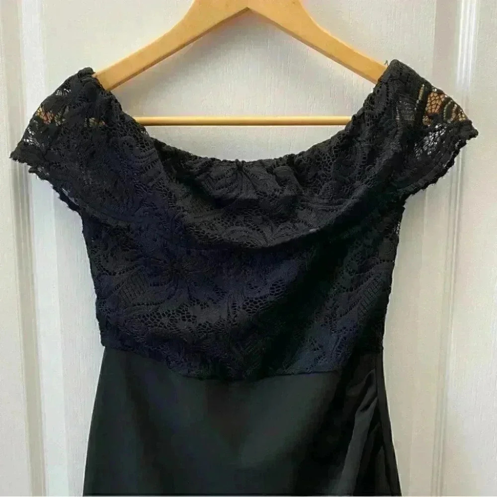 Le Chateau Black Cocktail Dress Off Shoulder Bardot Lace Bodice Formal LBD XS - Picture 7 of 16